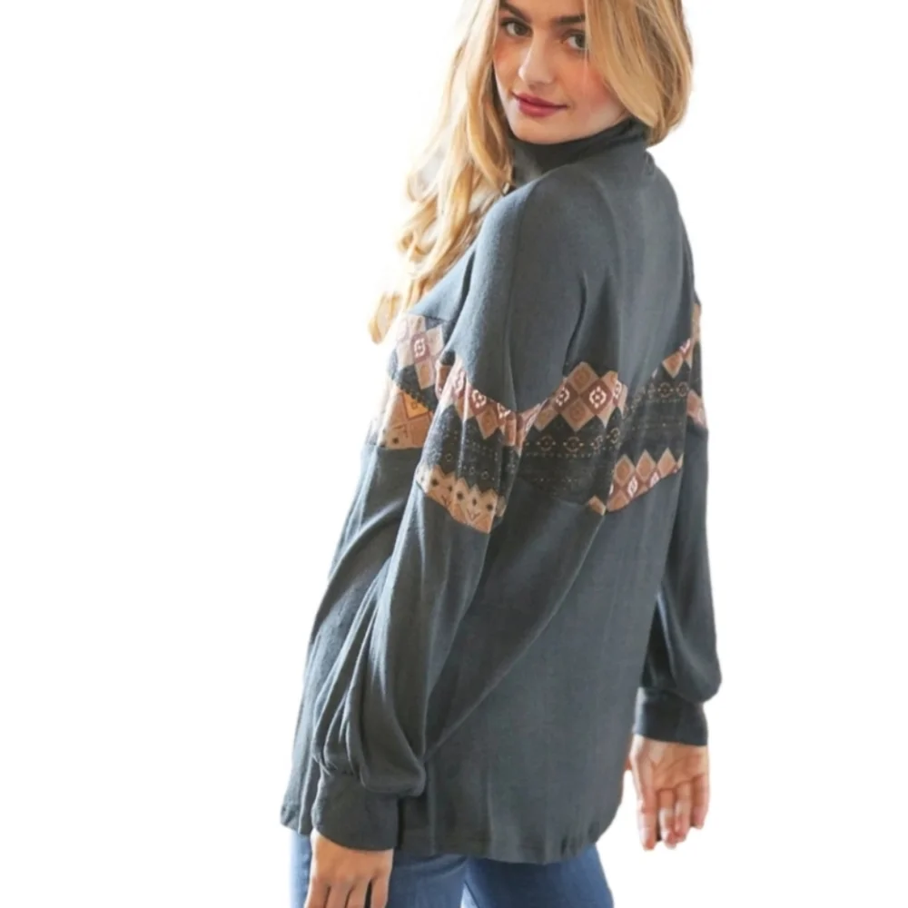 Grey Chevron Color Block Long Sleeve Top - Picture 2 of 2